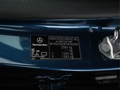 Mercedes-Benz EQB 300 4MATIC AMG-Line 67 kWh [ 3-Fase ] (INCL-BTW) *PANO | HEAD-UP | LEATHER-MICROFIBRE | MEMORY-PACK | WIDE-SCREEN-COCKPIT | FULL-LED | BLINDSPOT | AMBIENT-LIGHT | TOPVIEW | NAVI-FULLMAP | DAB+ | COMFORT/SEATS | ...