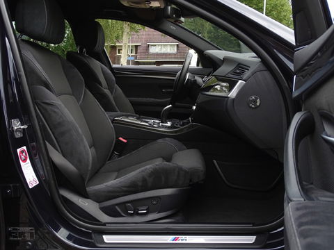 BMW 5 Serie 535i TwinTurbo 306PK / Executive / M Sport / LED