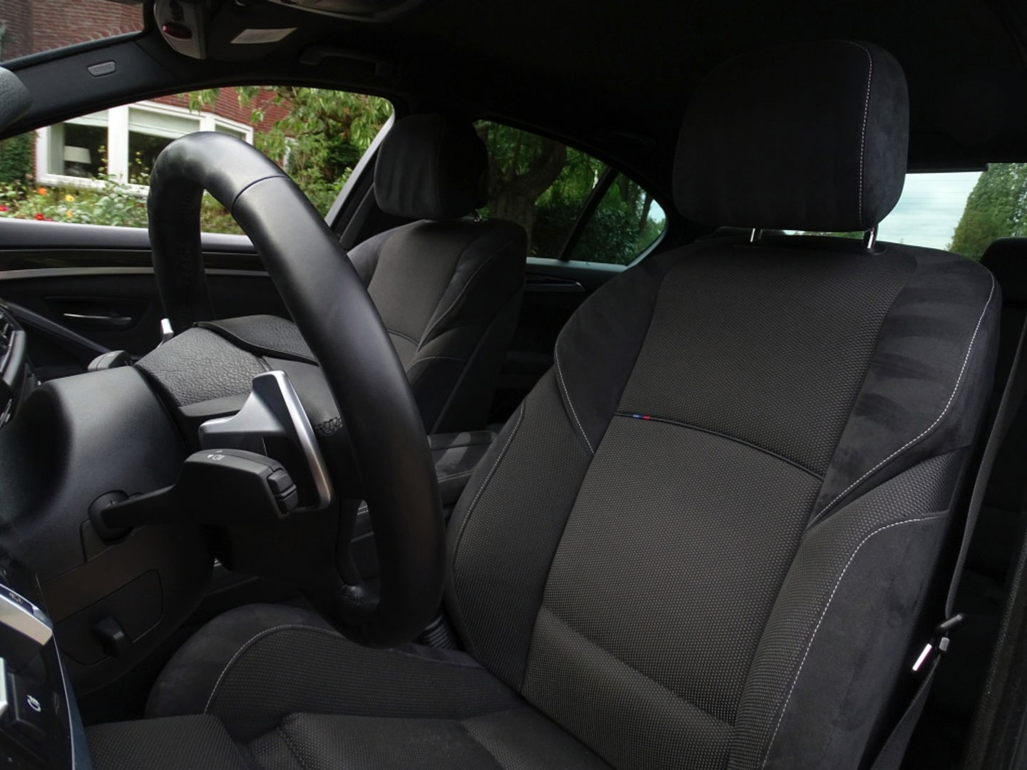 BMW 5 Serie 535i TwinTurbo 306PK / Executive / M Sport / LED