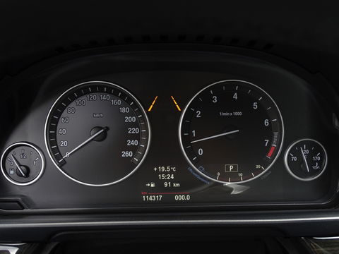 BMW 5 Serie 535i TwinTurbo 306PK / Executive / M Sport / LED