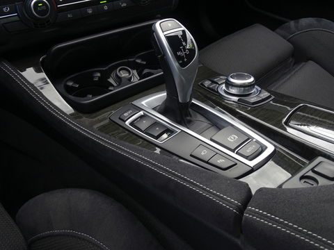 BMW 5 Serie 535i TwinTurbo 306PK / Executive / M Sport / LED