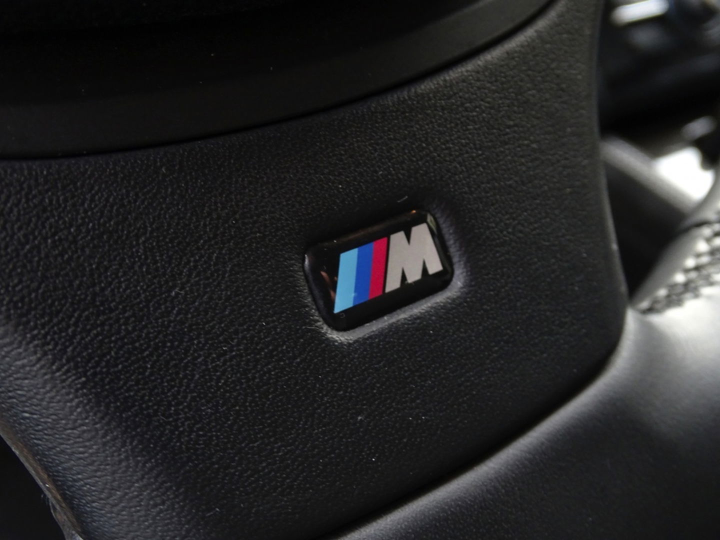 BMW 5 Serie 535i TwinTurbo 306PK / Executive / M Sport / LED