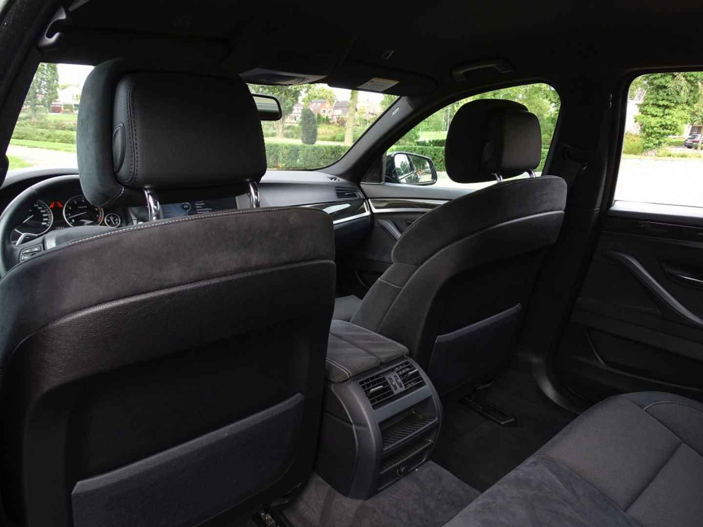 BMW 5 Serie 535i TwinTurbo 306PK / Executive / M Sport / LED