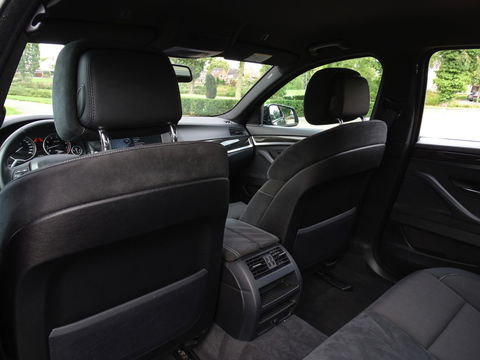 BMW 5 Serie 535i TwinTurbo 306PK / Executive / M Sport / LED