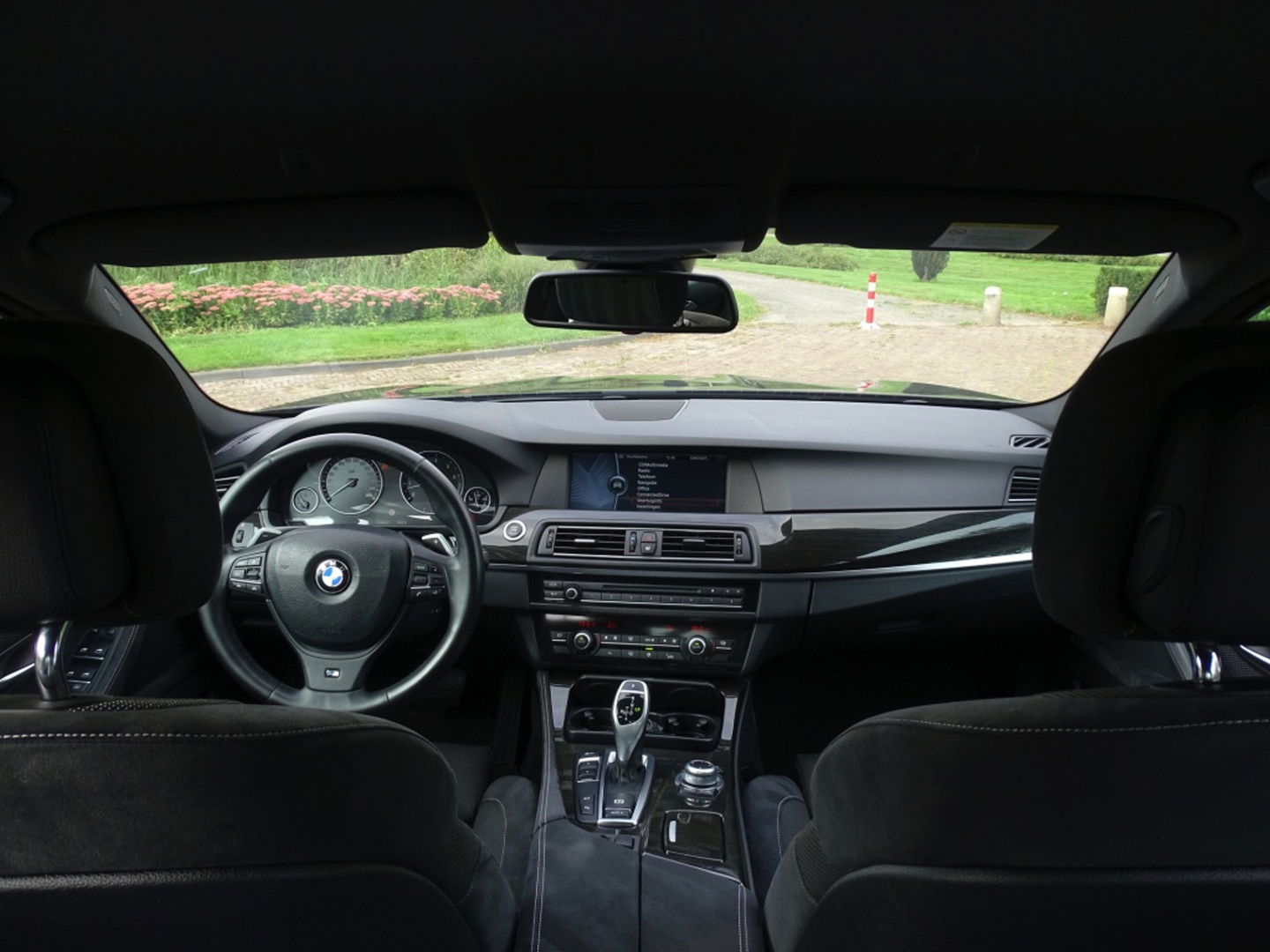 BMW 5 Serie 535i TwinTurbo 306PK / Executive / M Sport / LED