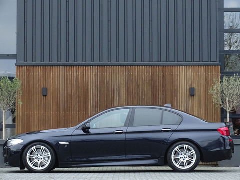 BMW 5 Serie 535i TwinTurbo 306PK / Executive / M Sport / LED