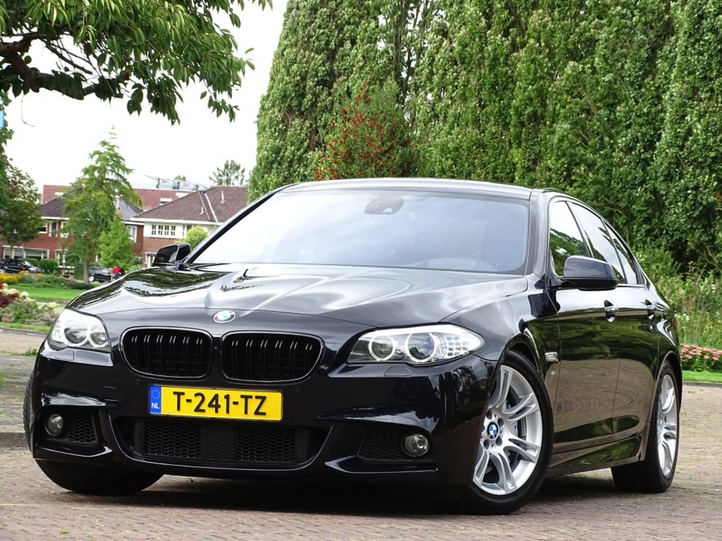 BMW 5 Serie 535i TwinTurbo 306PK / Executive / M Sport / LED