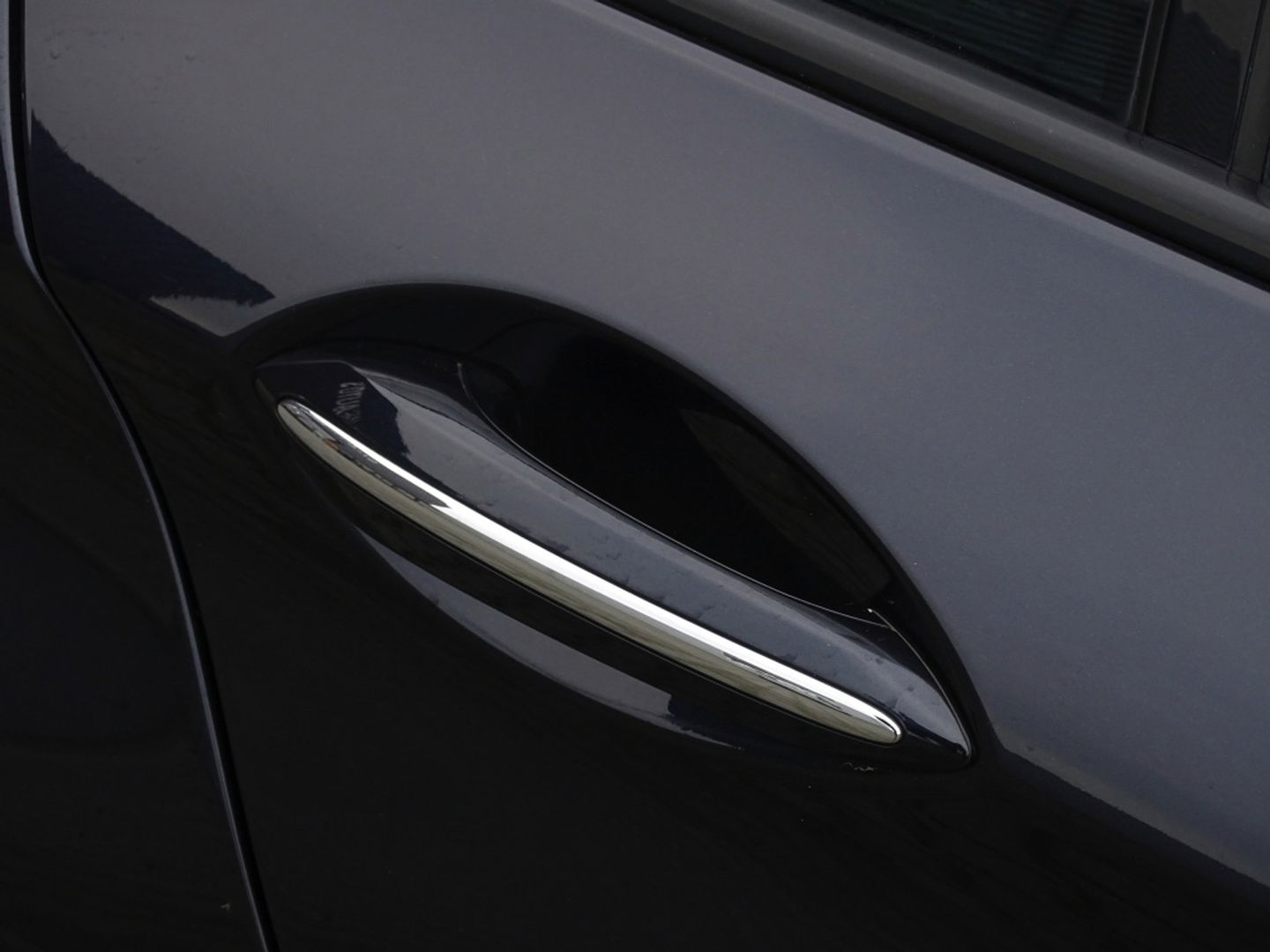 BMW 5 Serie 535i TwinTurbo 306PK / Executive / M Sport / LED