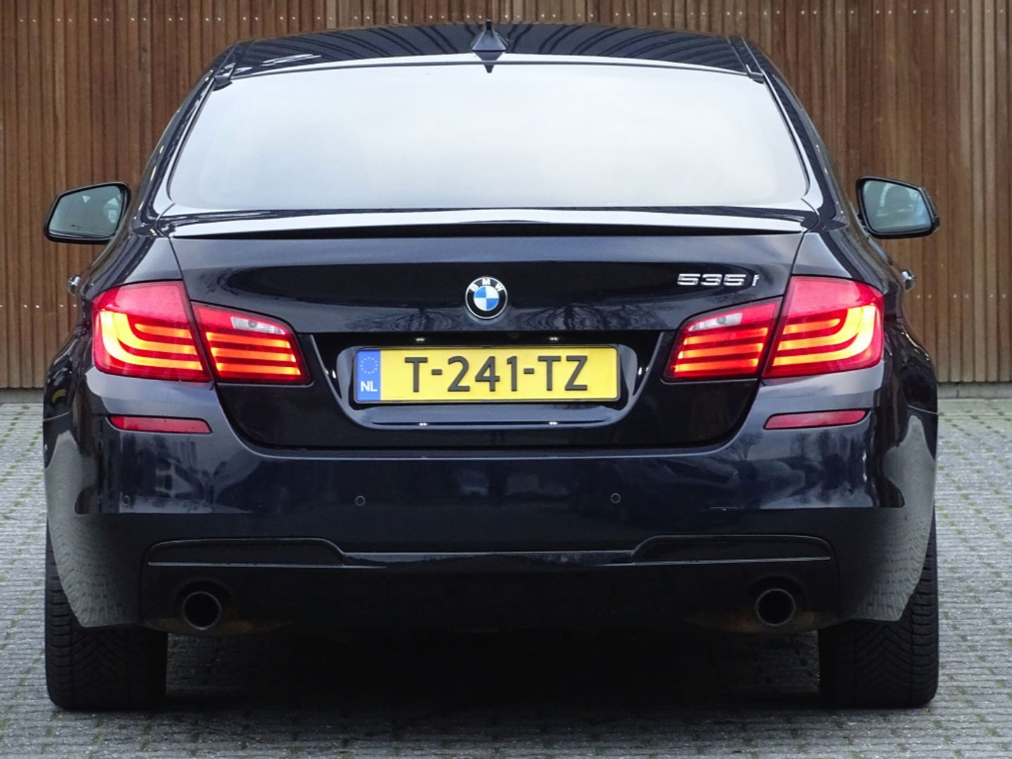 BMW 5 Serie 535i TwinTurbo 306PK / Executive / M Sport / LED