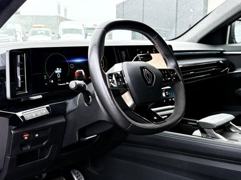 Renault Austral 1.2 E-Tech full hybrid 200 techno esprit Alpine Keyless | Stuurwiel Verwarmd | LAGE KM