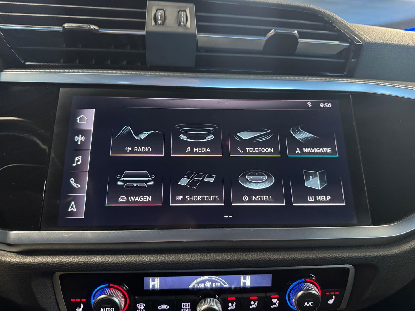 Audi Q3 35 TFSI S Line Automaat Panorama Camera Navigatie Matrix Led