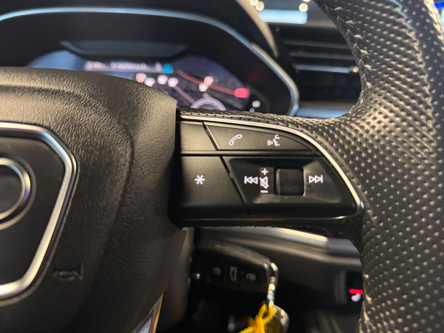 Audi Q3 35 TFSI S Line Automaat Panorama Camera Navigatie Matrix Led