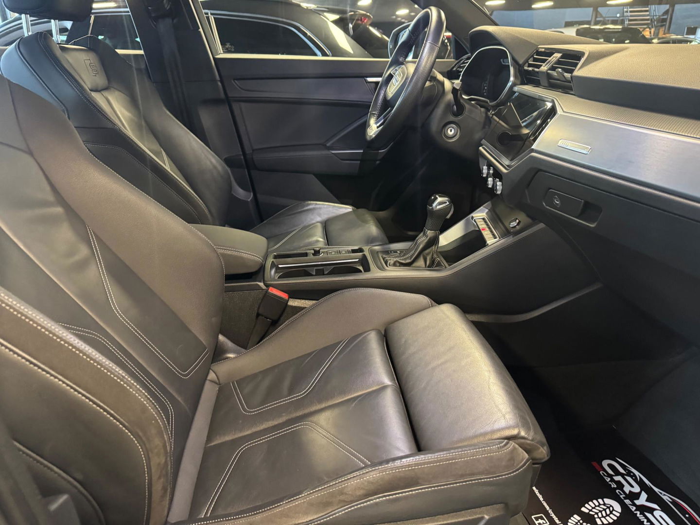 Audi Q3 35 TFSI S Line Automaat Panorama Camera Navigatie Matrix Led