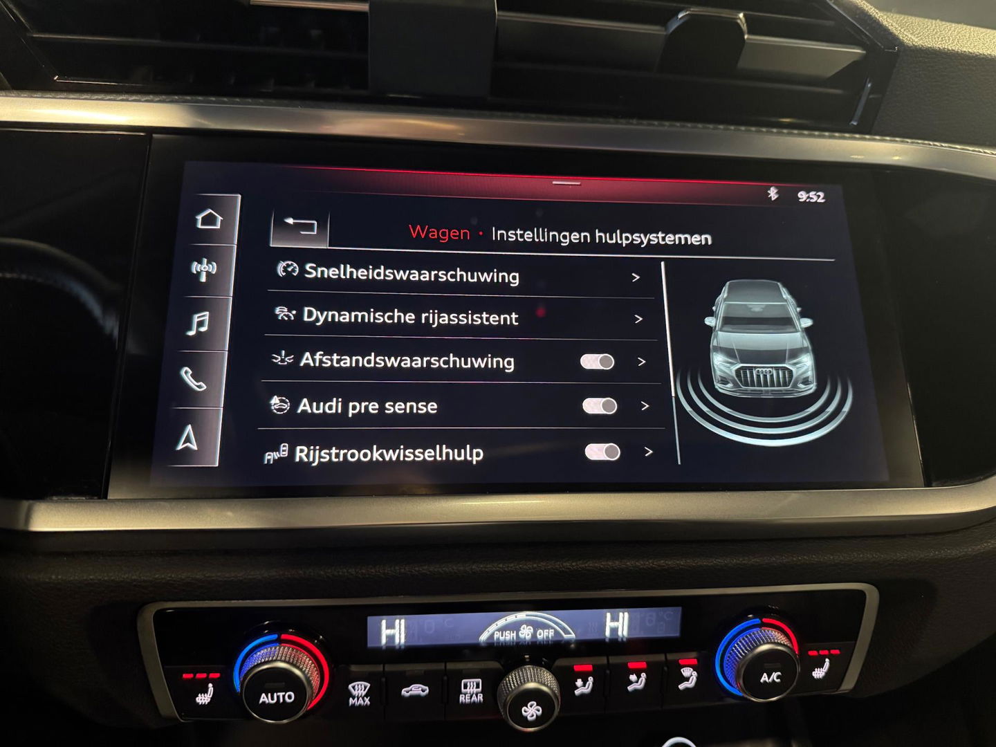 Audi Q3 35 TFSI S Line Automaat Panorama Camera Navigatie Matrix Led