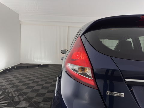 Ford Fiesta 1.6 TDCi ECOnetic Titanium *LEATHER-FABRIC | NAVI-FULLMAP | HEATED-COMFORTSEATS | ECC | PDC | CRUISE | PRIVACY-GLASS | 14''ALU*