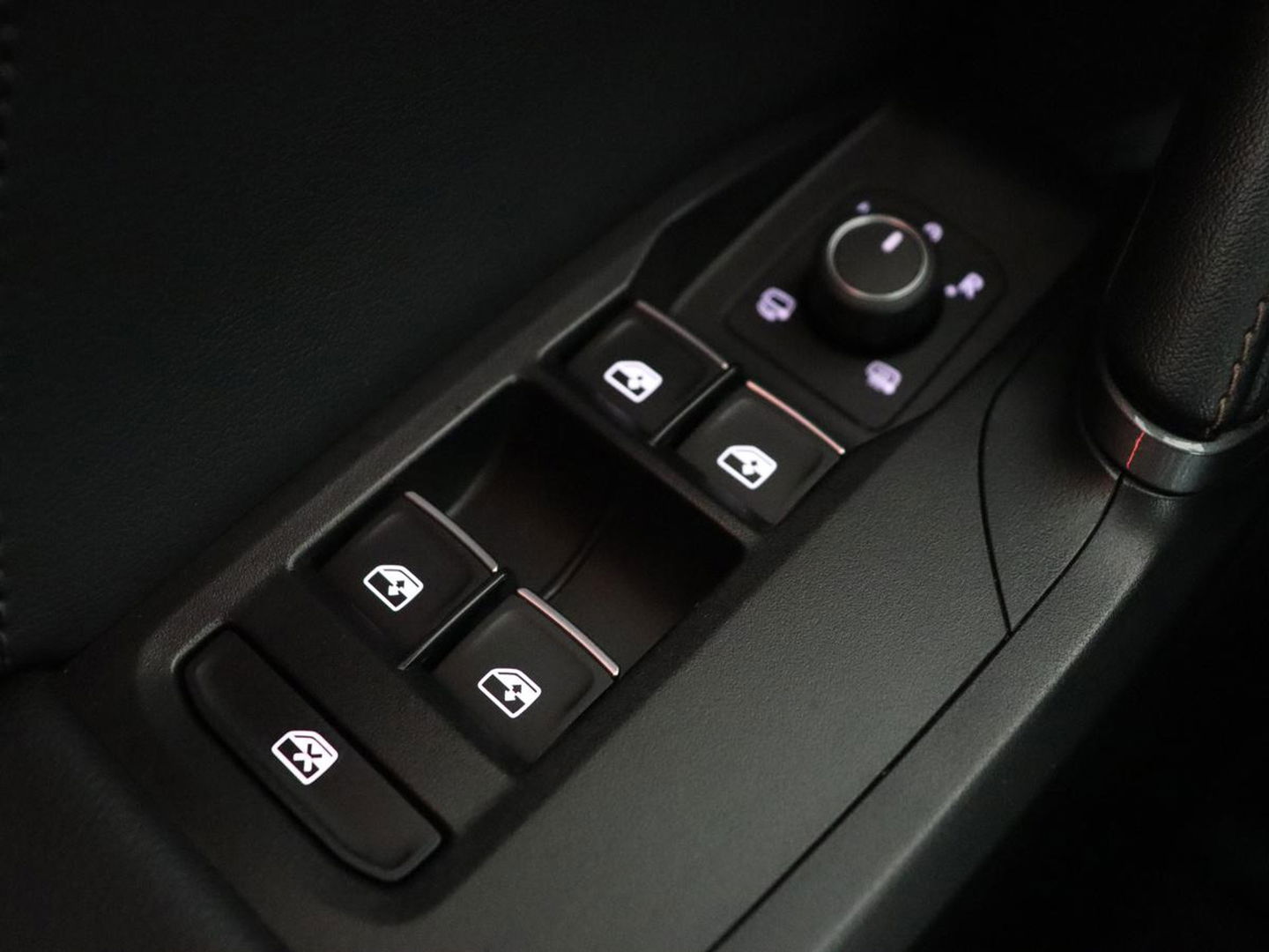 CUPRA Formentor 1.4 eHybrid VZ | 245pk | Stoelverwarming | Adaptive cruise | Memory | Camera | Navigatie | Sfeerverlichting | Keyless | Full LED | Sportstoelen | PHEV | Plug In