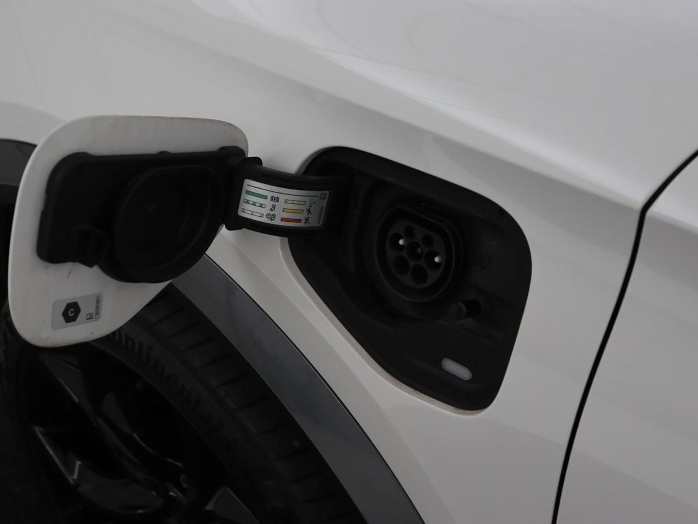 CUPRA Formentor 1.4 eHybrid VZ | 245pk | Stoelverwarming | Adaptive cruise | Memory | Camera | Navigatie | Sfeerverlichting | Keyless | Full LED | Sportstoelen | PHEV | Plug In