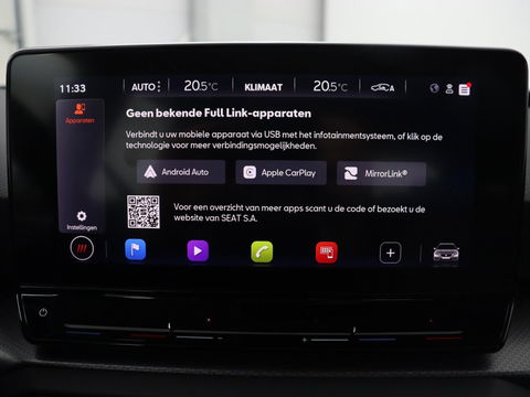 SEAT Leon 1.0 eTSI Style | Trekhaak | Camera | Carplay | Full LED | Navigatie | Cruise control | Parkeerhulp | Climate control | Bluetooth