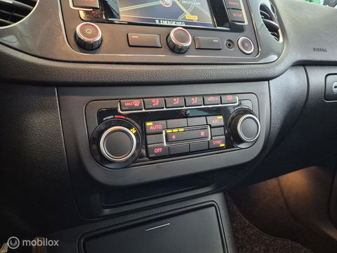 Volkswagen Tiguan 1.4 TSI Sport&Style, 100% Dealer onderhouden! 1e Eigenaar!