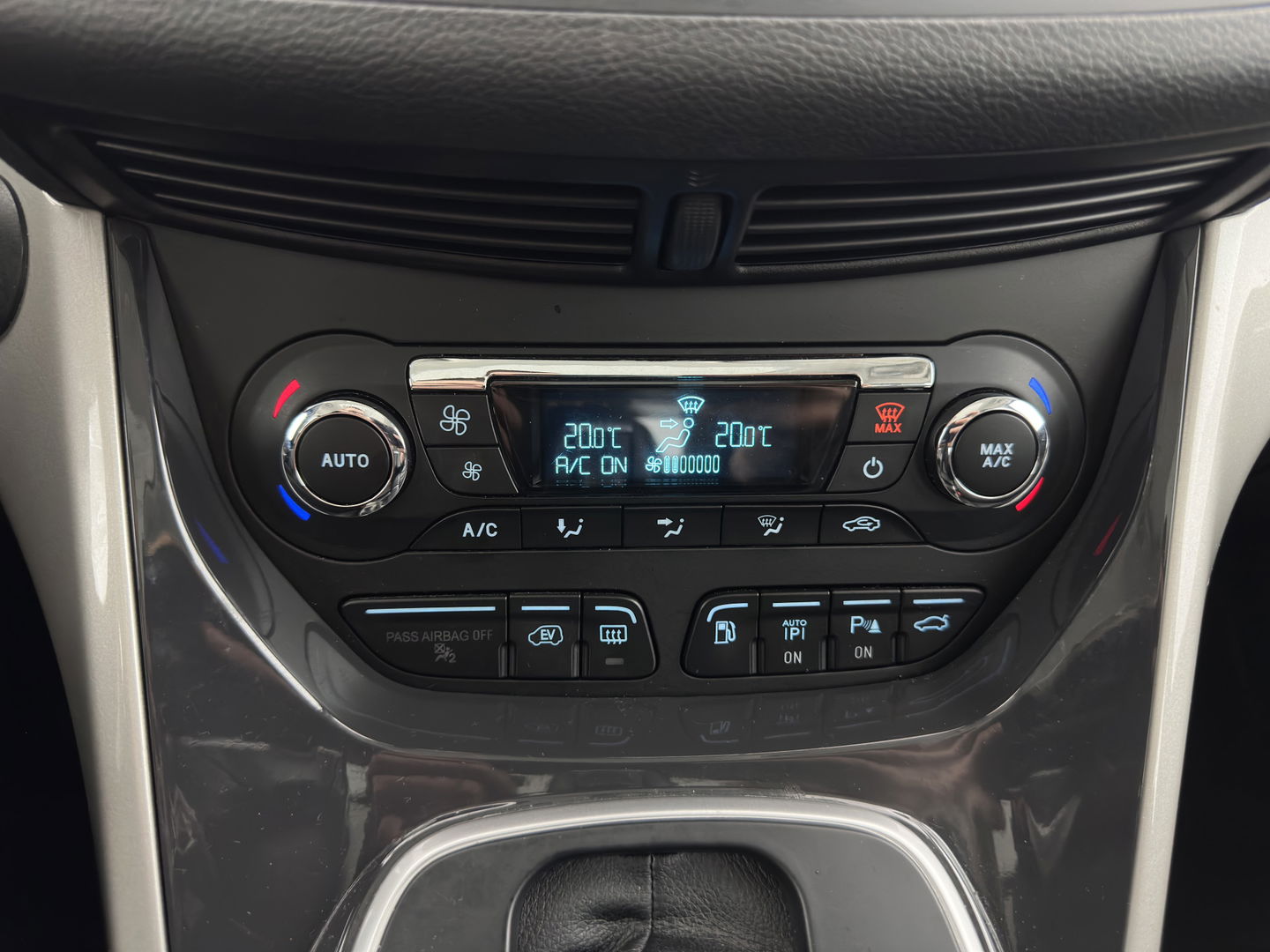 Ford C-MAX 2.0 Plug-in Hybrid Titanium Plus (⚠️) Aut. *PANO | LEATHER | NAVI-FULLMAP | KEYLESS | CAMERA | COMFORT-SEATS | ECC | PDC | 17"ALU*