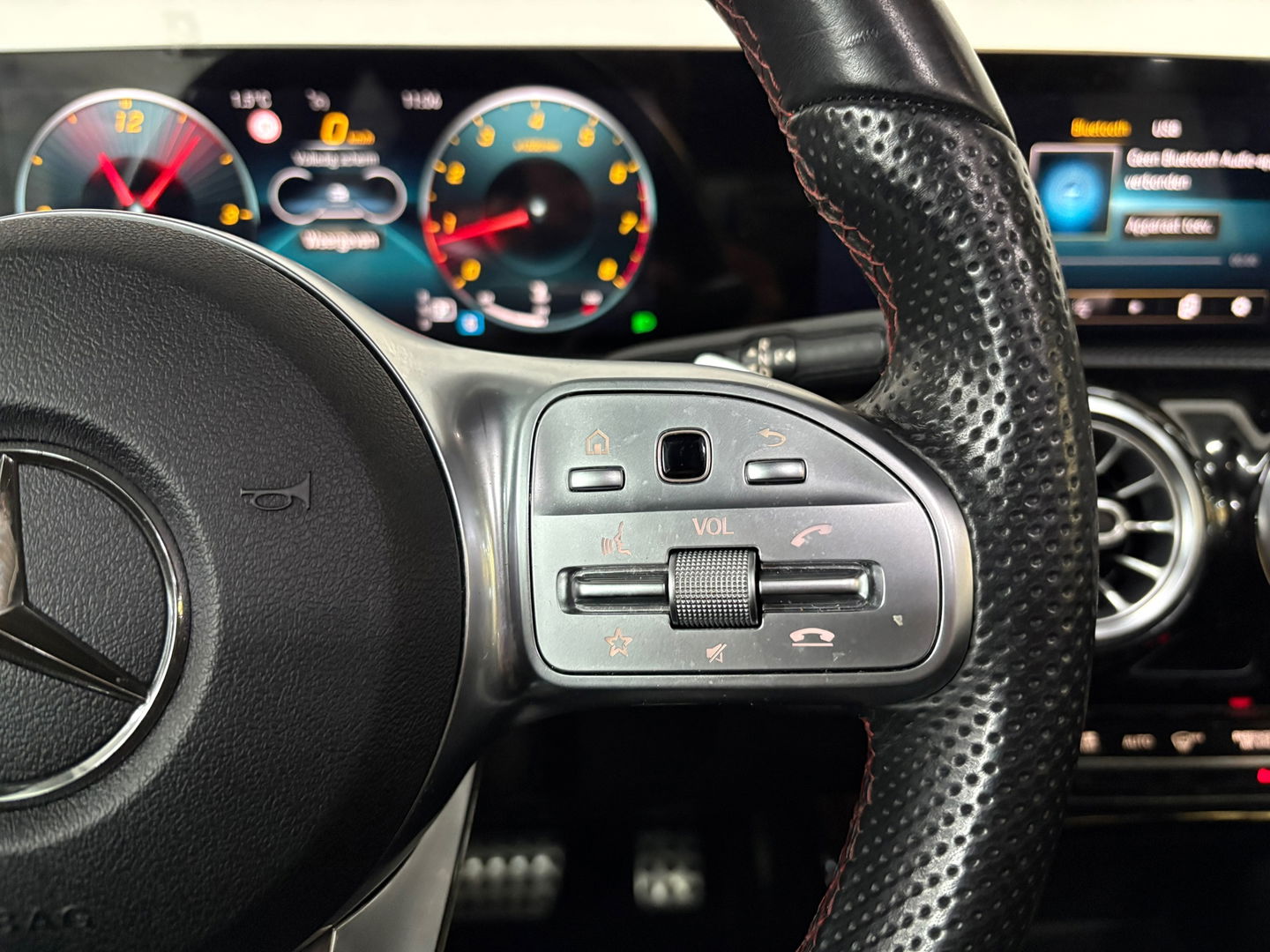 Mercedes-Benz A-Klasse 200 Business Solution AMG Upgrade