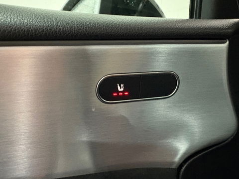 Mercedes-Benz A-Klasse 200 Business Solution AMG Upgrade