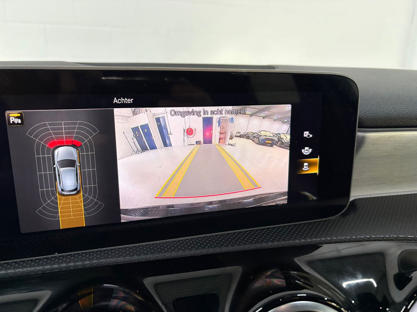 Mercedes-Benz A-Klasse 200 Business Solution AMG Upgrade