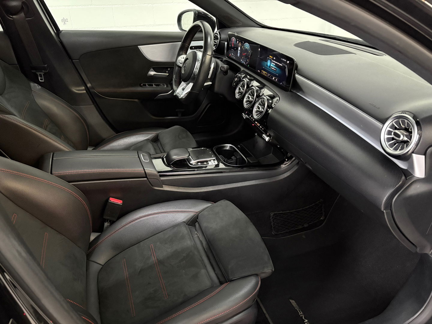 Mercedes-Benz A-Klasse 200 Business Solution AMG Upgrade