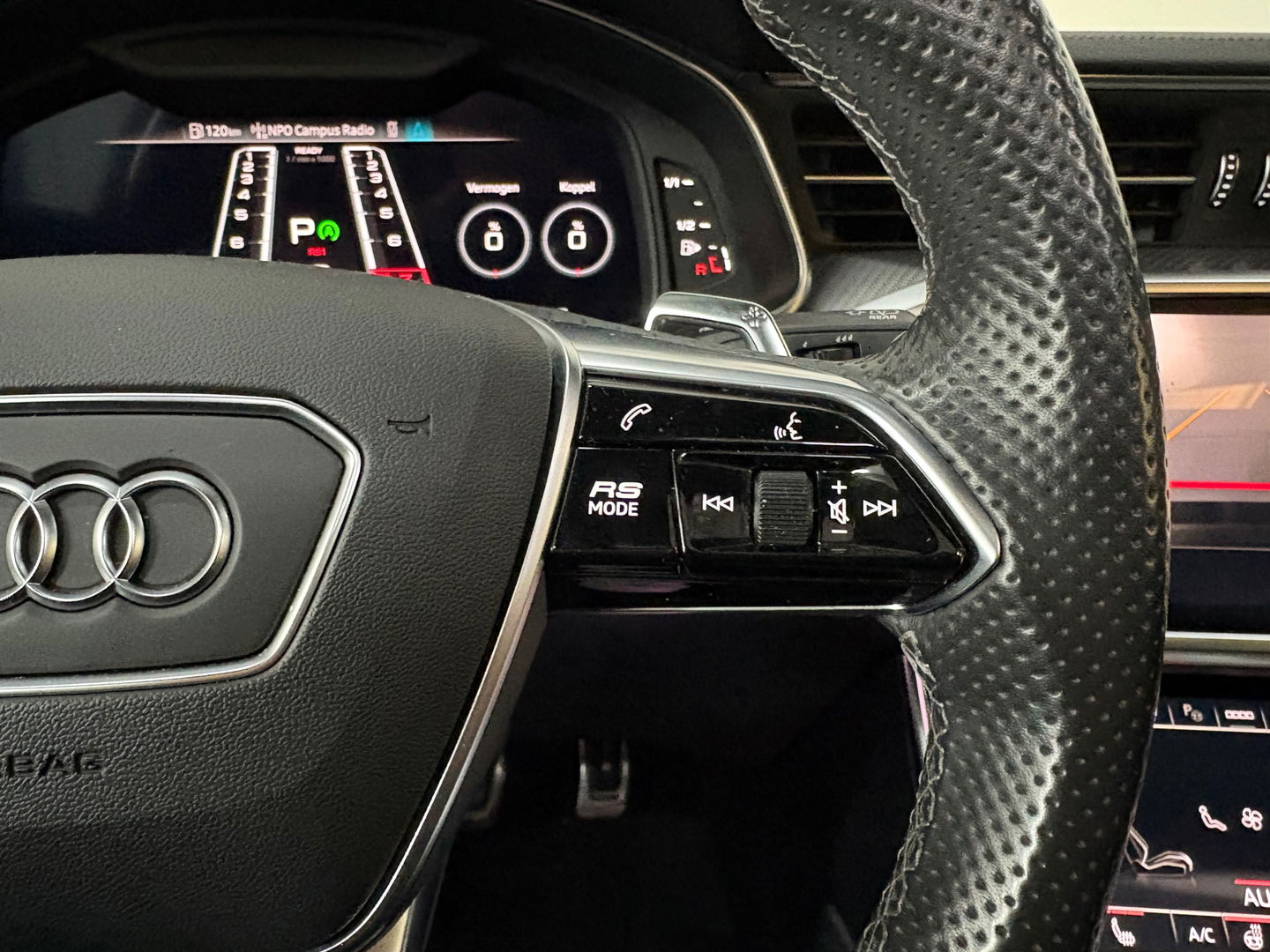 Audi RS6 quattro PANO, 4WS, Carbon (Fabrieks garantie tot 2026)