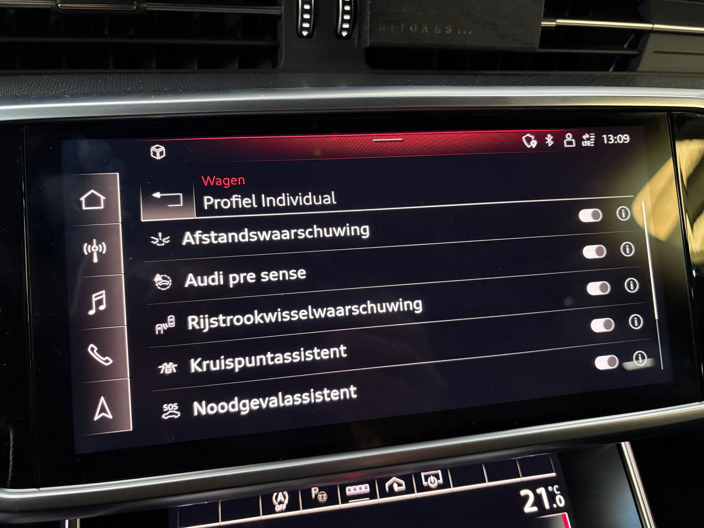 Audi RS6 quattro PANO, 4WS, Carbon (Fabrieks garantie tot 2026)