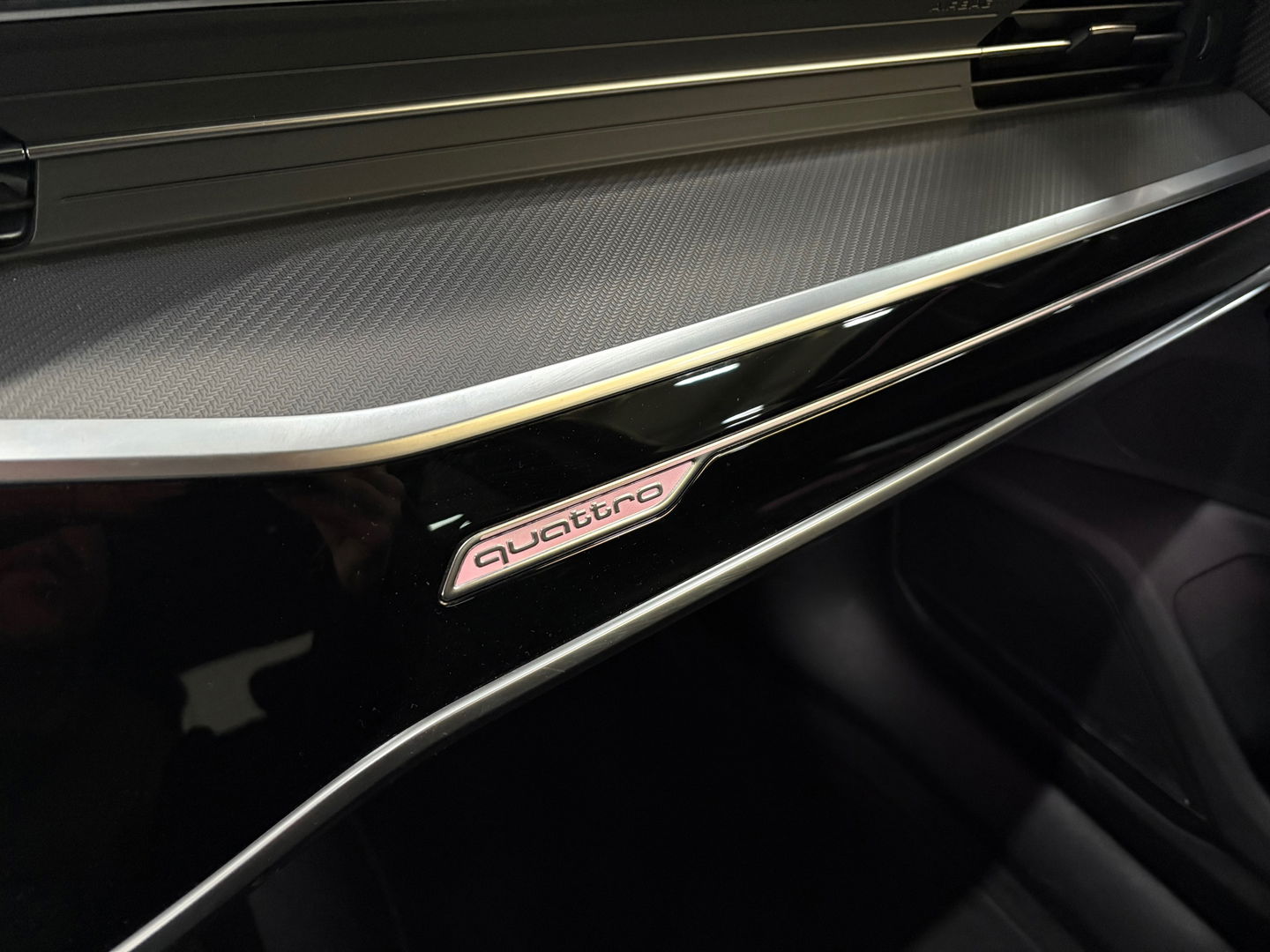 Audi RS6 quattro PANO, 4WS, Carbon (Fabrieks garantie tot 2026)