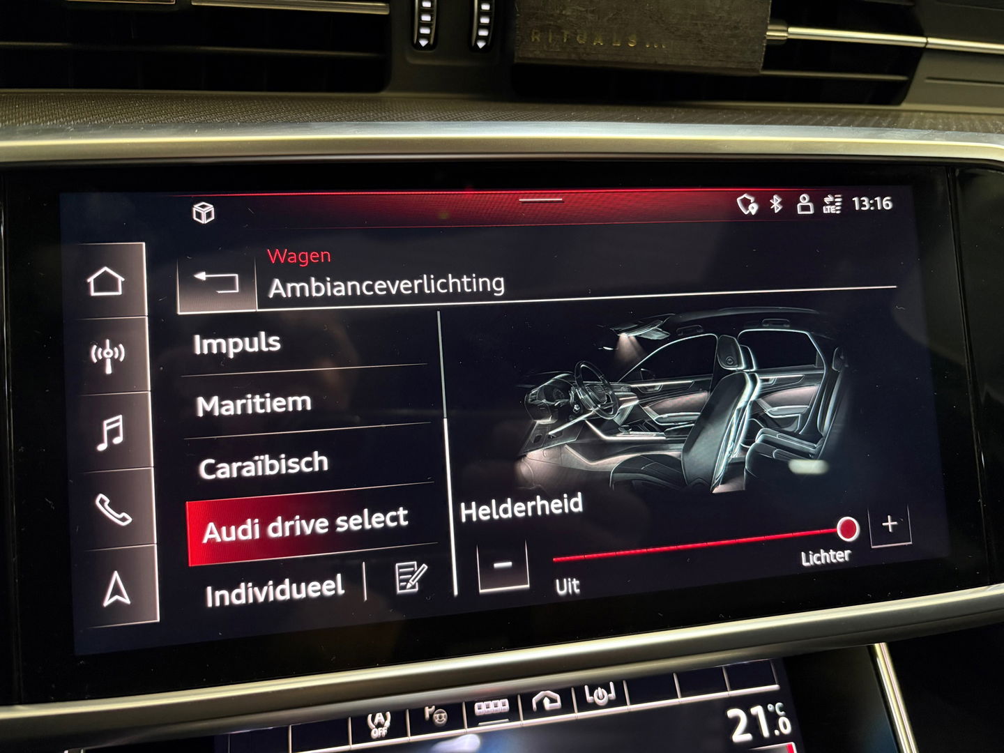 Audi RS6 quattro PANO, 4WS, Carbon (Fabrieks garantie tot 2026)