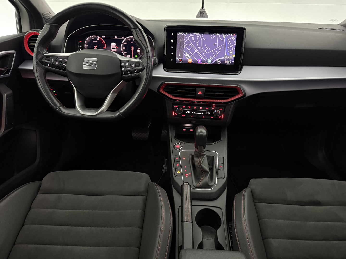 SEAT Ibiza 1.0 EcoTSI FR | Pano | Virtual | Camera | Sfeer | Adap. Cruise | Stoelverw. | Keyless | Carplay