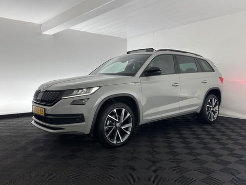 Škoda Kodiaq 1.5 TSI Sportline Business (INCL-BTW) Aut. *PANO | LEATHER-MICROFIBRE | FULL-LED | MEMORY-PACK | DIGI-COCKPIT | NAVI-FULLMAP | CAMERA | DAB+ | AMBIENT-LIGHT | KEYLESS | DAB+ | CARPLAY | PRIVACY-GLASS | 20"ALU*