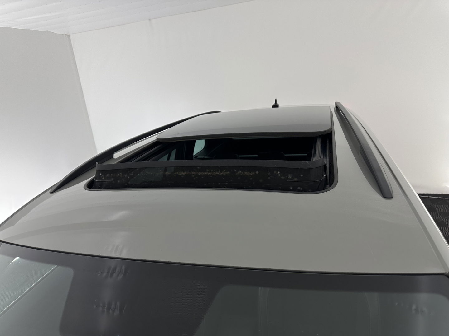 Škoda Kodiaq 1.5 TSI Sportline Business (INCL-BTW) Aut. *PANO | LEATHER-MICROFIBRE | FULL-LED | MEMORY-PACK | DIGI-COCKPIT | NAVI-FULLMAP | CAMERA | DAB+ | AMBIENT-LIGHT | KEYLESS | DAB+ | CARPLAY | PRIVACY-GLASS | 20"ALU*