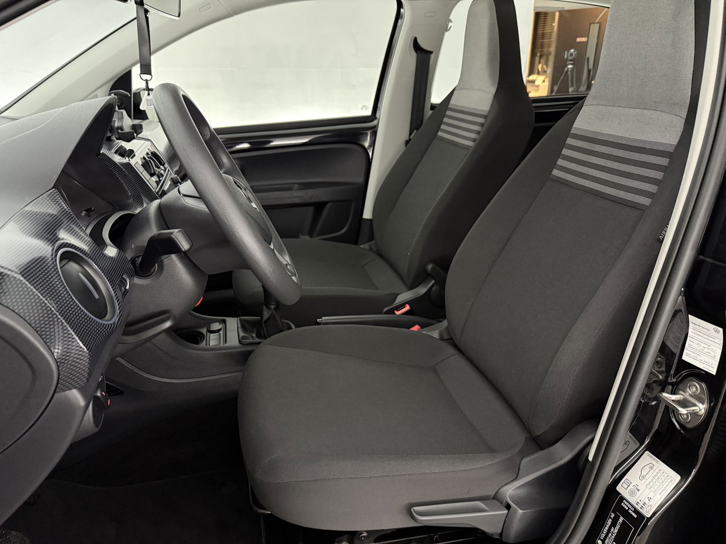 Volkswagen up! 1.0 | LED | Airco | Bluetooth | NAP | 16"LMV