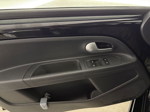 Volkswagen up! 1.0 | LED | Airco | Bluetooth | NAP | 16"LMV