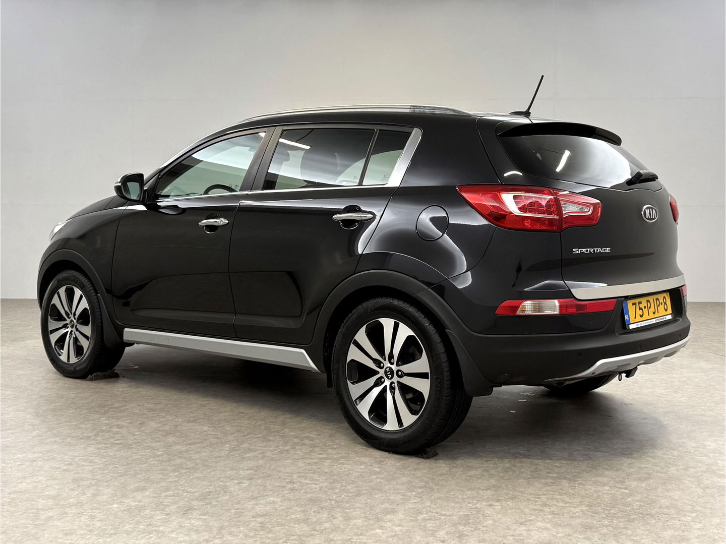 Kia Sportage 2.0 X-clusive | Camera | Trekh. | Stoelverw. | Navi | Leder | Parkeersens. | NAP