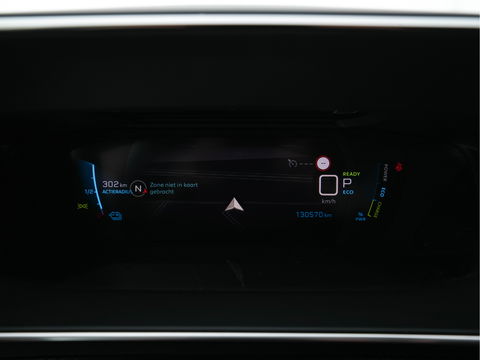 Peugeot e-208 EV Allure 50 kWh {SOH-91%} Aut *FULL-LED | DIGI-COCKPIT | BLINDSPOT | CAMERA | NAVI-FULLMAP | LANE-ASSIST | KEYLESS | DAB | CCS-FASTLOADER | TOP-VIEW | AMBIENT-LIGHT | PRIVACY-GLASS | 17"ALU*