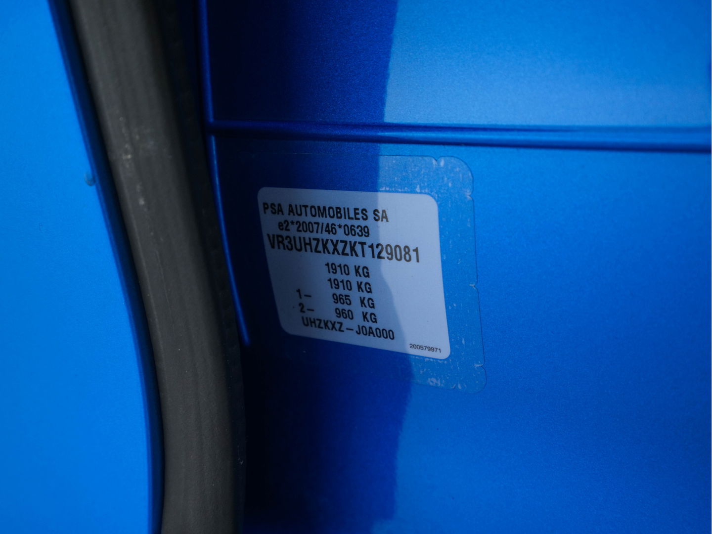 Peugeot e-208 EV Allure 50 kWh {SOH-91%} Aut *FULL-LED | DIGI-COCKPIT | BLINDSPOT | CAMERA | NAVI-FULLMAP | LANE-ASSIST | KEYLESS | DAB | CCS-FASTLOADER | TOP-VIEW | AMBIENT-LIGHT | PRIVACY-GLASS | 17"ALU*