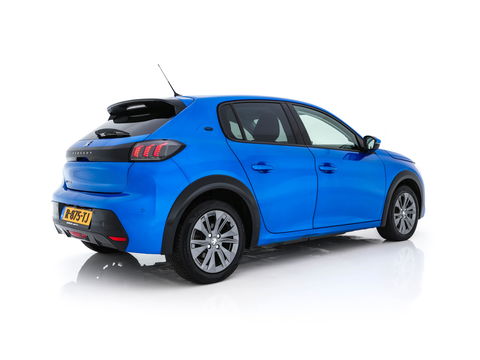Peugeot e-208 EV Allure 50 kWh {SOH-91%} Aut *FULL-LED | DIGI-COCKPIT | BLINDSPOT | CAMERA | NAVI-FULLMAP | LANE-ASSIST | KEYLESS | DAB | CCS-FASTLOADER | TOP-VIEW | AMBIENT-LIGHT | PRIVACY-GLASS | 17"ALU*