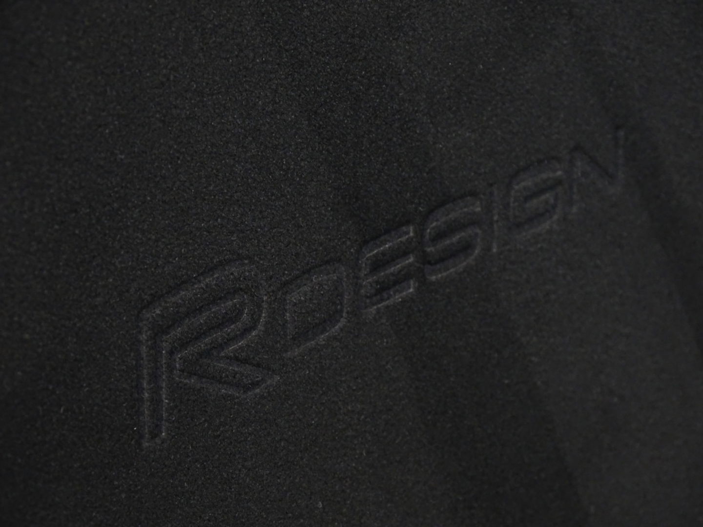 Volvo XC90 T8 390PK / AWD / R-Design / 7-zitter / LED