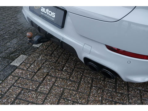 Porsche Cayenne Coupé 3.0 E-Hybrid 462PK Krijtgrijs SportDesign Luchtvering Lightweight Package Carbon Dak 4-wielsturing NLauto