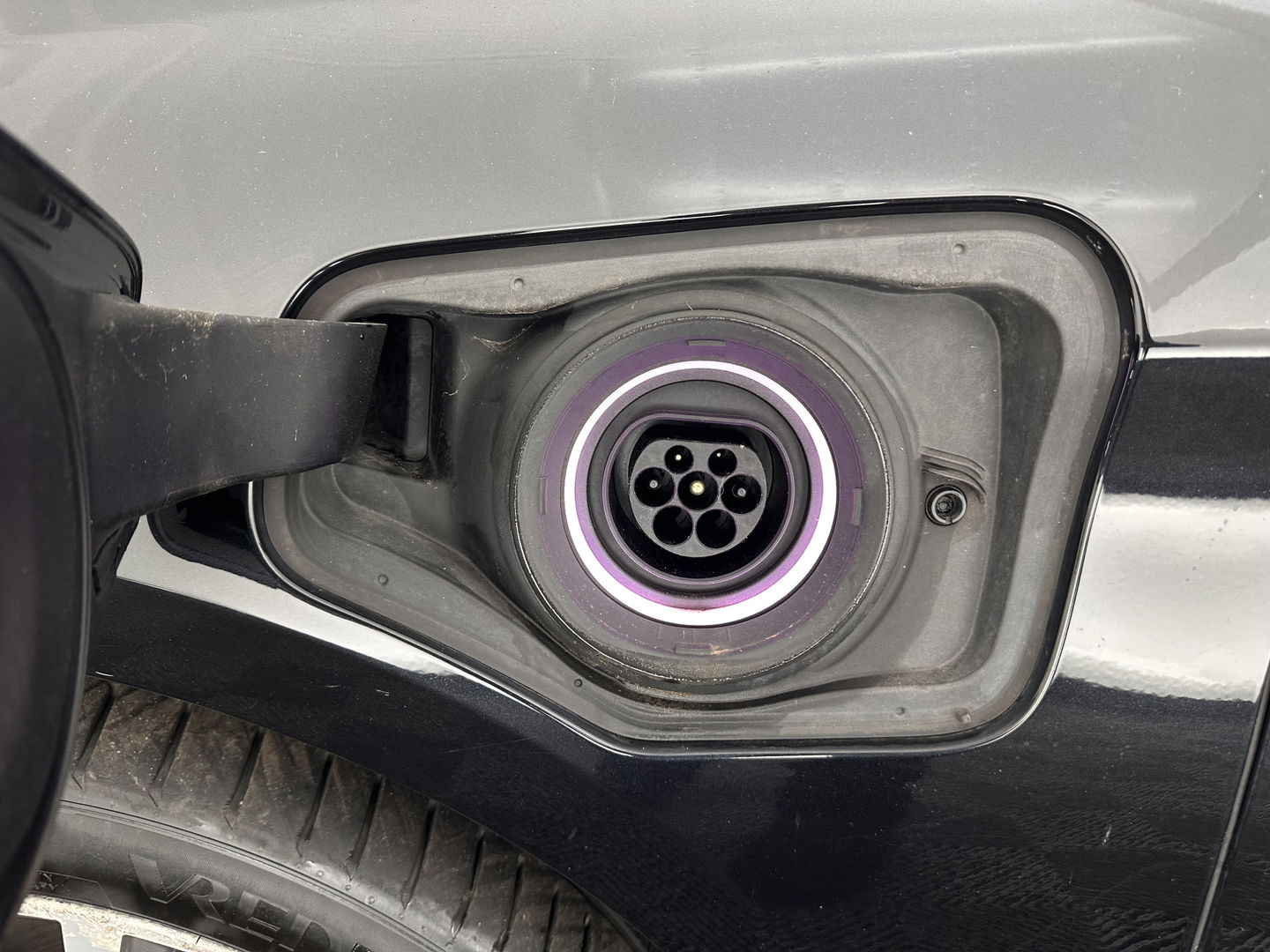 BMW 2 Serie Active Tourer 225xeHigh Executive Centennial (Plug-In) Aut. *PANO | LEATHER | FULL-LED | ADAPTIVE-CRUISE | HEATED-SPORTSEATS | NAVI-FULLMAP | HIFI-SOUND | KEYLESS | PRIVACY-GLASS | PDC | TOWBAR | 18''ALU*