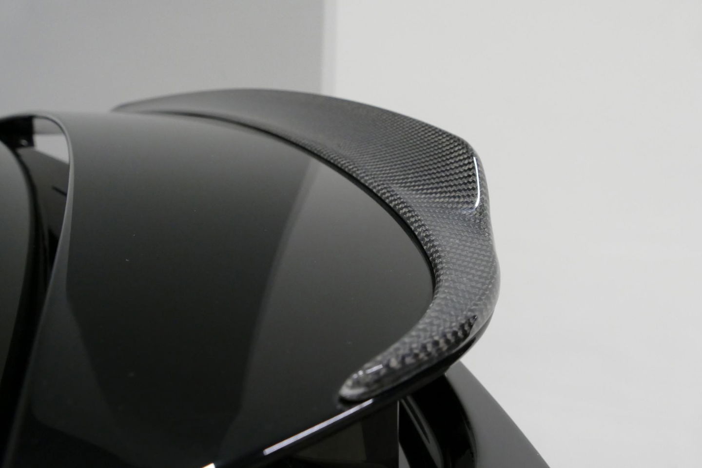 Tesla Model X Long Range / SOH 86% / Lederen bekleding / Trekhaak / Autopilot / Carbon pakket / Camera / Stoelen+stuurwiel verwarming / Luchtvering