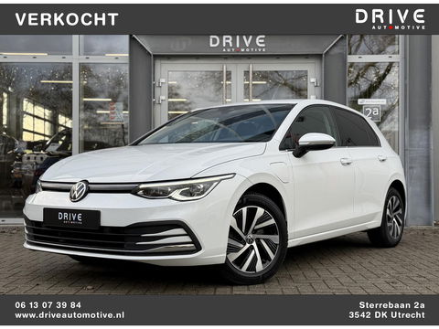Volkswagen Golf 1.4 eHybrid Style |SOH97%|Carplay|ACC|ErgoActive|Allseason