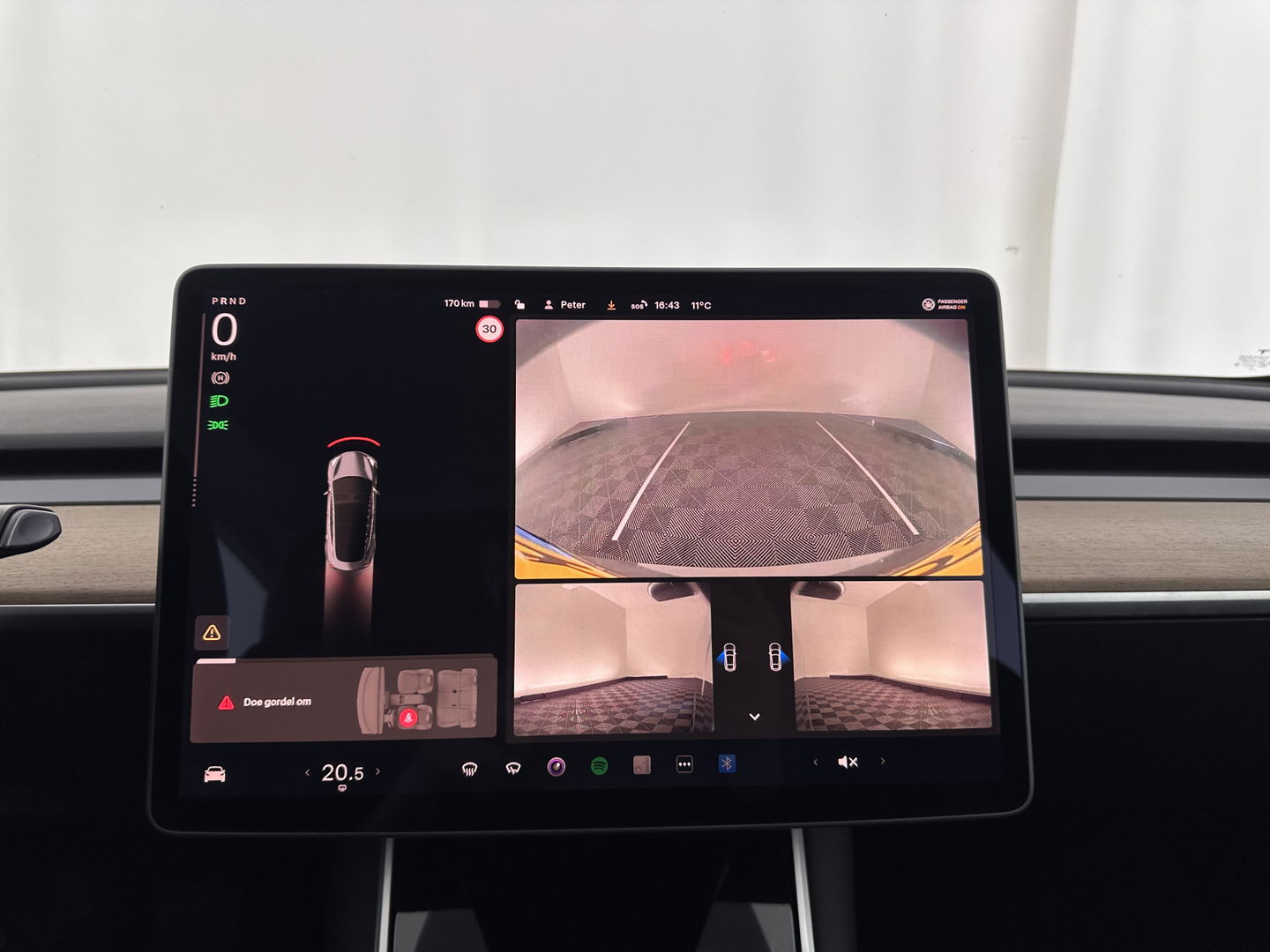 Tesla Model 3 Standard RWD Plus 60 kWh [ 3-Fase ] (INCL-BTW) Aut. *PANO | AUTO-PILOT | LEATHER | KEYLESS | FULL-LED | MEMORY-PACK | TOP-VIEW | DAB | CARPLAY | DIGI-COCKPIT | LANE-ASSIST | COMFORT-SEATS | 19"ALU*