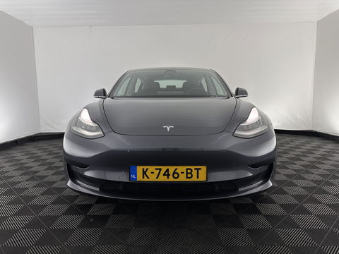 Tesla Model 3 Standard RWD Plus 60 kWh [ 3-Fase ] (INCL-BTW) Aut. *PANO | AUTO-PILOT | LEATHER | KEYLESS | FULL-LED | MEMORY-PACK | TOP-VIEW | DAB | CARPLAY | DIGI-COCKPIT | LANE-ASSIST | COMFORT-SEATS | 19"ALU*