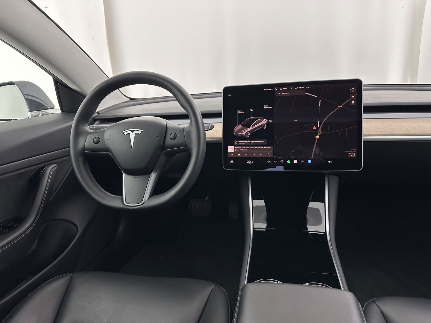 Tesla Model 3 Standard RWD Plus 60 kWh [ 3-Fase ] (INCL-BTW) Aut. *PANO | AUTO-PILOT | LEATHER | KEYLESS | FULL-LED | MEMORY-PACK | TOP-VIEW | DAB | CARPLAY | DIGI-COCKPIT | LANE-ASSIST | COMFORT-SEATS | 19"ALU*