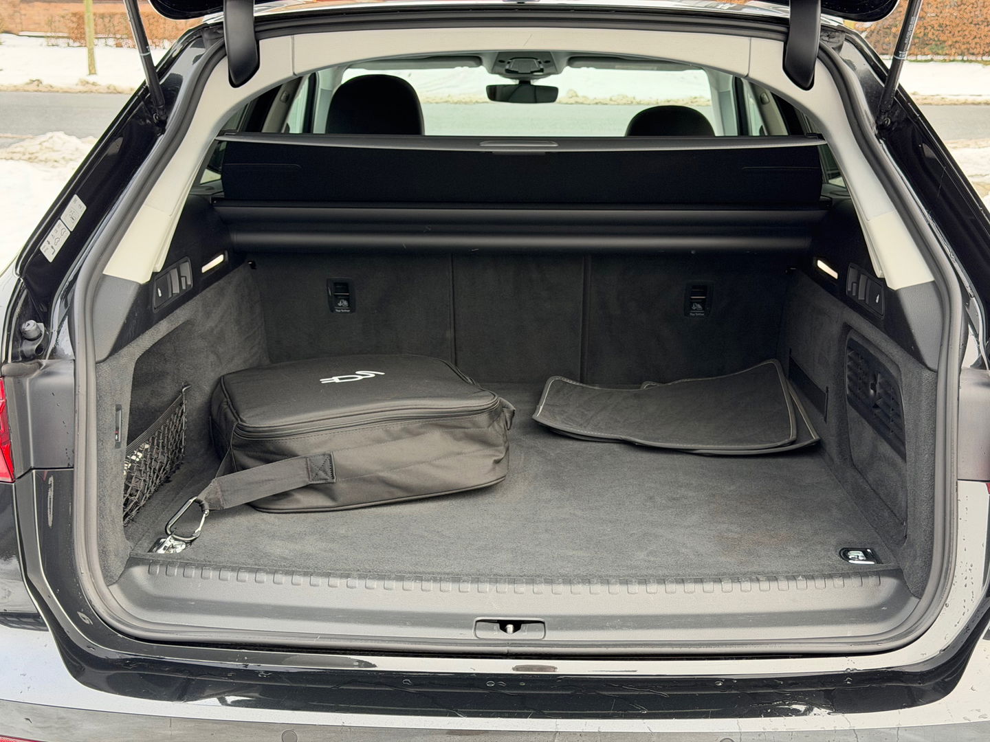 Audi A6 Avant 55 TFSI e quattro S-Line |HU|367pk